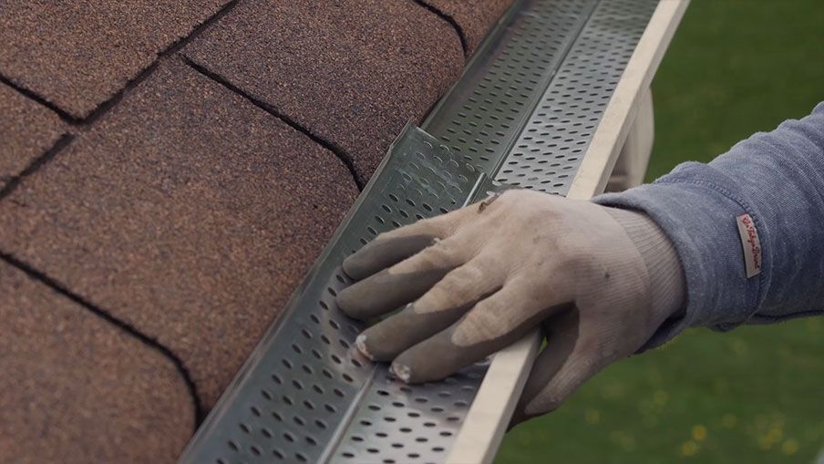 Comment installer des protègegouttière Canadian Tire