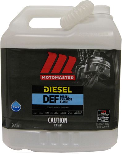 Liquide d'échappement de moteur au diesel MotoMaster, 9,46 L Image de l’article