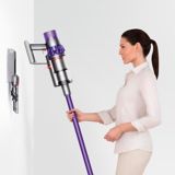 Dyson Cyclone V10 Animal Lightweight Cordless Stick Vacuum Cleaner | Dysonnull