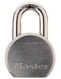 Cadenas large Master Lock à corps en acier massif, 64 mm, arceau de 29 mm | Master Locknull