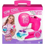 Machine à coudre Cool Maker Sew Cool Sew N' Style avec forme de pompon, 6 ans et plus | Cool Makernull