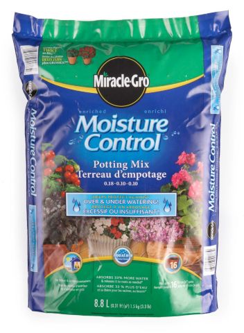 Miracle Gro Moisture Control Potting Mix 17 6 L Canadian Tire