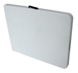 For Living - Table pliante portative en plastique et en métal avec poignée, intérieur/extérieur, blanc, 6 pi | FOR LIVINGnull