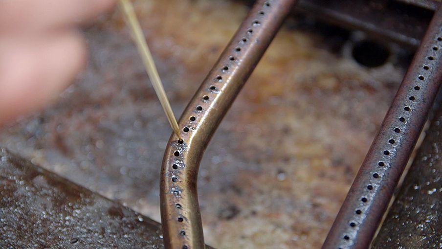 Comment nettoyer et entretenir son barbecue Canadian Tire