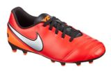 canadian tire soccer shoes