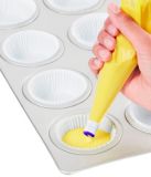 Distributeur De Pate A Gateau Wilton Perfect Canadian Tire