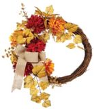 Couronne chrysanthème avec couronne, vigne à fleurs et jute For Living pour l'automne et l'Action de grâce, multicolore, 20 po | FOR LIVINGnull