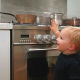 stove guard child proof