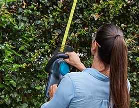 Browse all Yardworks hedge trimmers.
