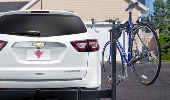 Swing-away lets you access your trunk with a loaded bike rack.