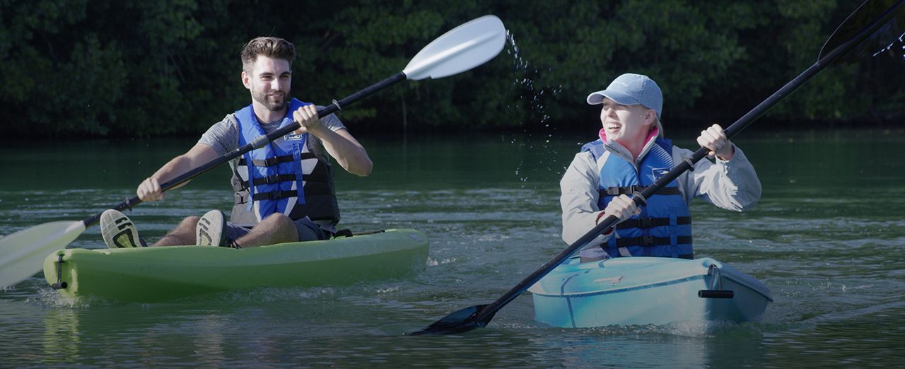 Comment choisir un kayak | Canadian Tire. Lire la vidéo