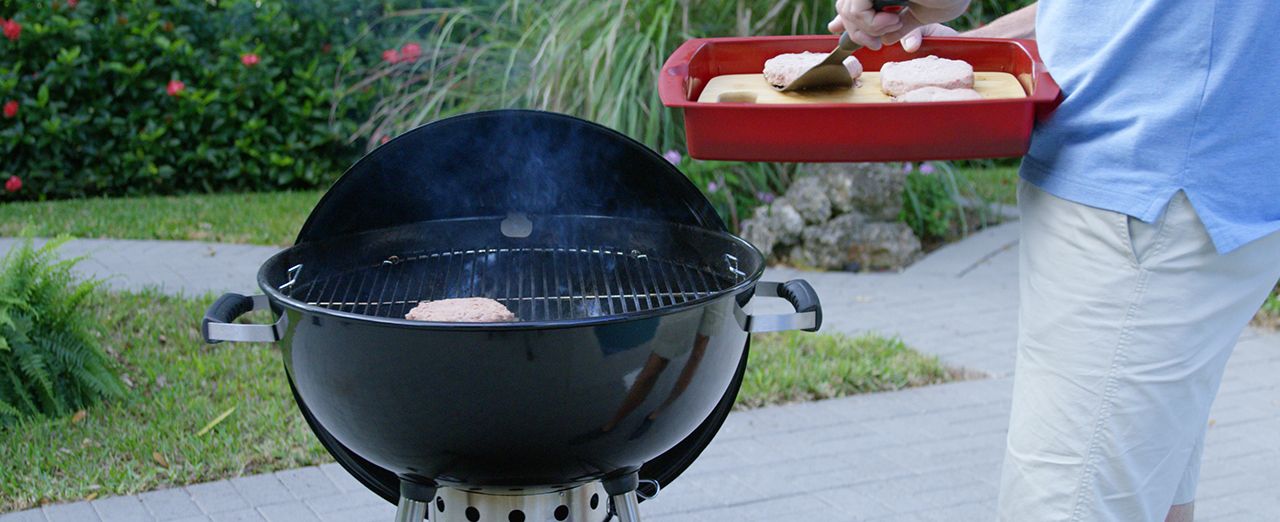 How to use a charcoal grill | Video. Play video