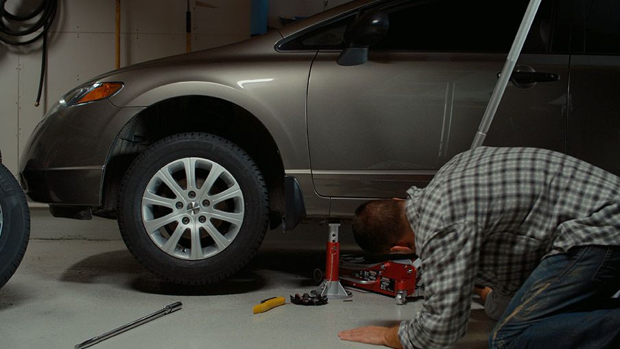 How to change your tires Canadian Tire