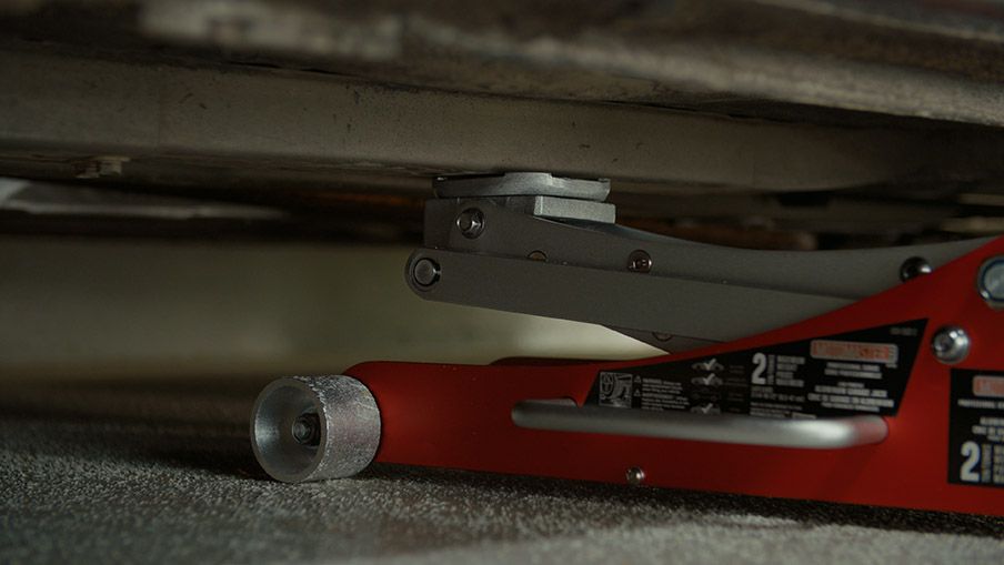 How to change your tires Canadian Tire