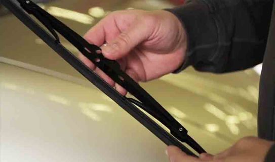 How To Choose Windshield Wiper Blades Canadian Tire