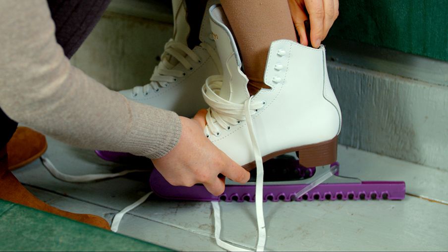 How to fit figure skates Canadian Tire