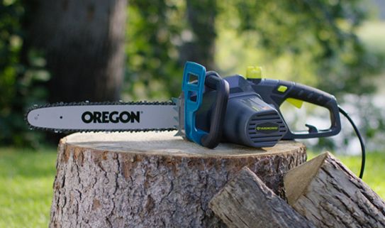 Discover our electric chainsaws